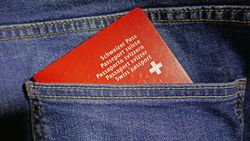 Naturalisation facilitée ou non?
