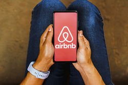 Airbnb veut entraîner son IA avec vos données