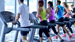 Le fitness ferme, l’abonnement court toujours