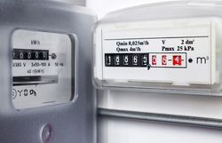 Puis-je exiger un compteur d’eau chaude et de chauffage?