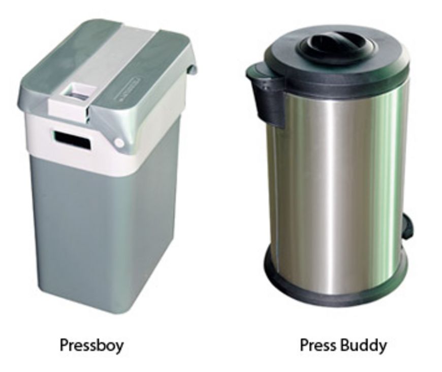 Duel entre deux poubelles à compacter