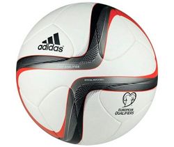 Les fans de foot suisses à la caisse !