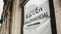 Quelle caution pour les locaux commerciaux?