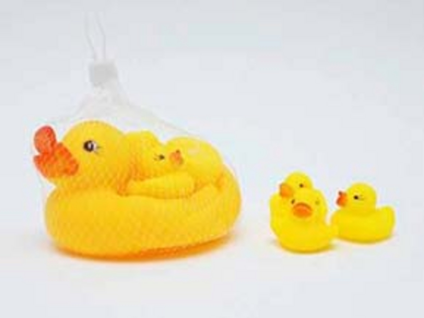 Mise en garde publique : teneur trop élevée en phtalates dans un lot de canards de bain de LIPO 