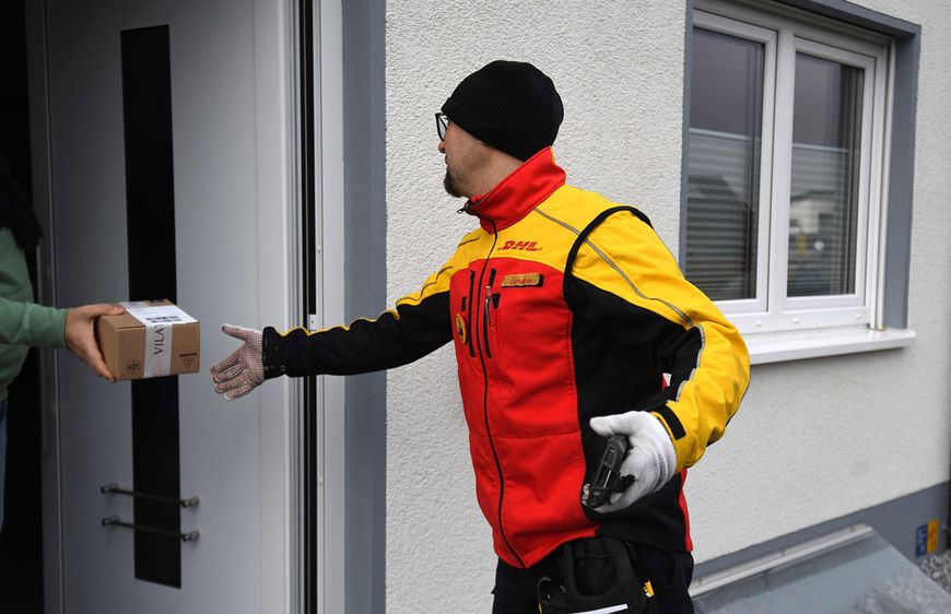 DHL et DPD sont moins chers que la Poste