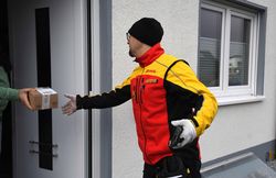 DHL et DPD sont moins chers que la Poste